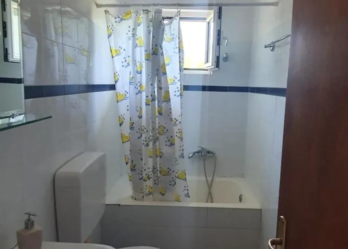 Karouti-rooms For Rent * Pteleós